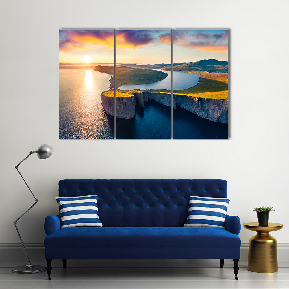 Sorvagsvatn Lake In Vagar Faroe Islands Canvas Wall Art