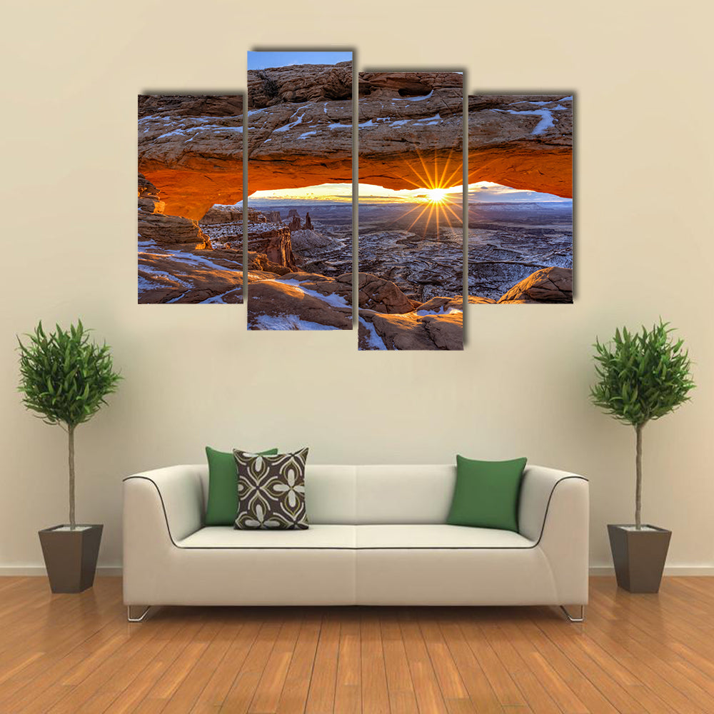 Mesa Arch In Canyonlands National Park Utah Canvas Wall Art