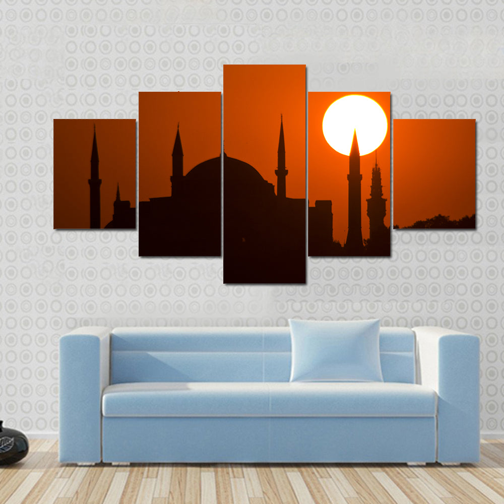 Silhouette Of Suleymaniye Mosque At Sunset In Istanbul Canvas Wall Art