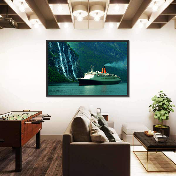 Queen Elizabeth II Cruise Ship Sailing In The Ocean Canvas Wall Art