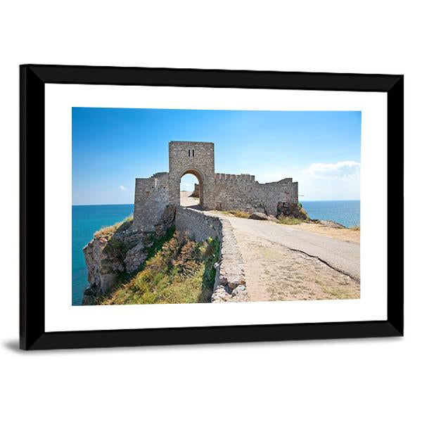 Old Gate Of Medieval Fortress Canvas Wall Art-1 Piece-Framed Print-20" x 16"-Tiaracle