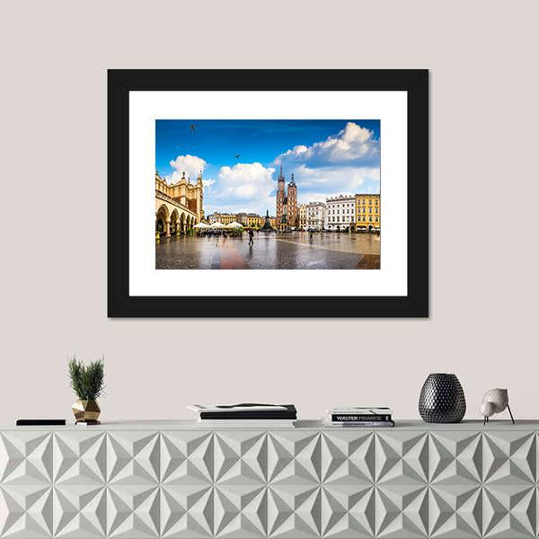 Poland's Historic Center Canvas Wall Art-1 Piece-Framed Print-20" x 16"-Tiaracle