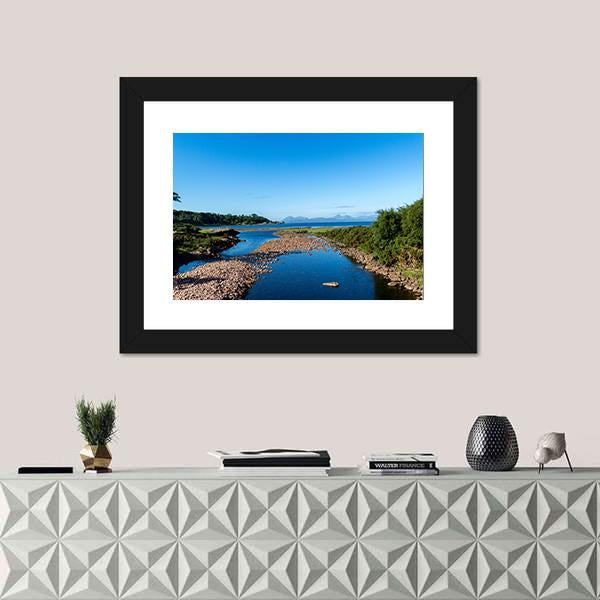 Scottish Lake In The Highlands Canvas Wall Art-1 Piece-Framed Print-20" x 16"-Tiaracle