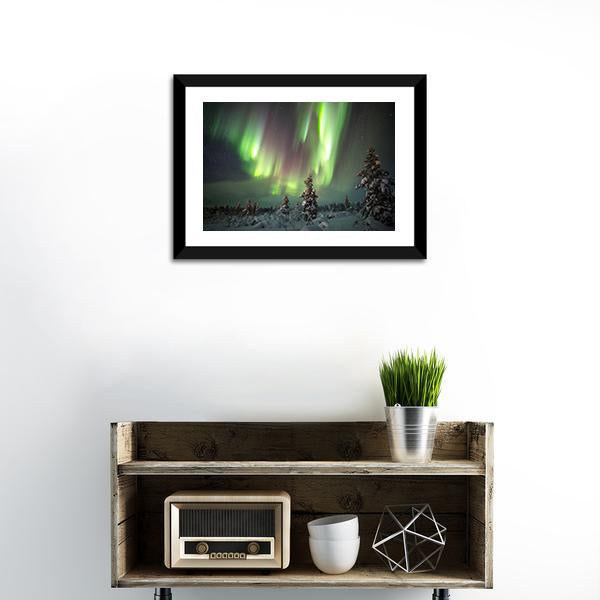 Aurora Borealis In Northern Europe Canvas Wall Art-1 Piece-Framed Print-20" x 16"-Tiaracle