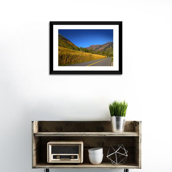Autumn Drive Colorado Canvas Wall Art-1 Piece-Framed Print-20" x 16"-Tiaracle