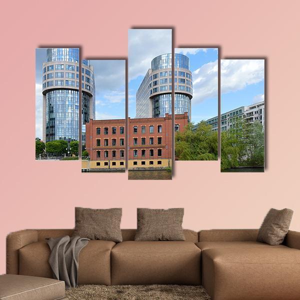 Berlin Moabit Canvas Wall Art-5 Pop-Gallery Wrap-47" x 32"-Tiaracle