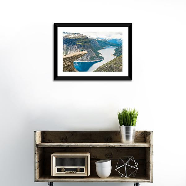 Couple Posing On Trolltunga Canvas Wall Art-1 Piece-Framed Print-20" x 16"-Tiaracle