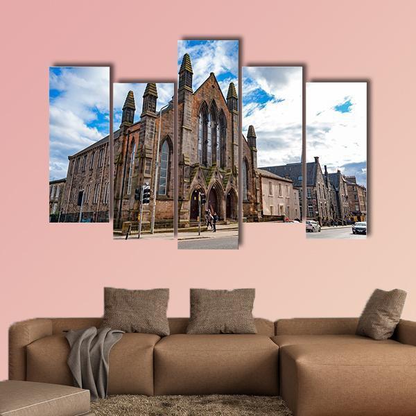 Dar Al-Arqam UK Canvas Wall Art-5 Pop-Gallery Wrap-47" x 32"-Tiaracle