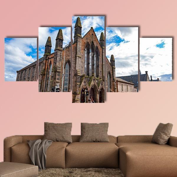 Dar Al-Arqam UK Canvas Wall Art-5 Star-Gallery Wrap-62" x 32"-Tiaracle