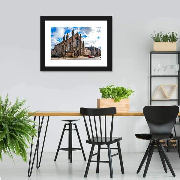 Dar Al-Arqam UK Canvas Wall Art-3 Horizontal-Gallery Wrap-25" x 16"-Tiaracle