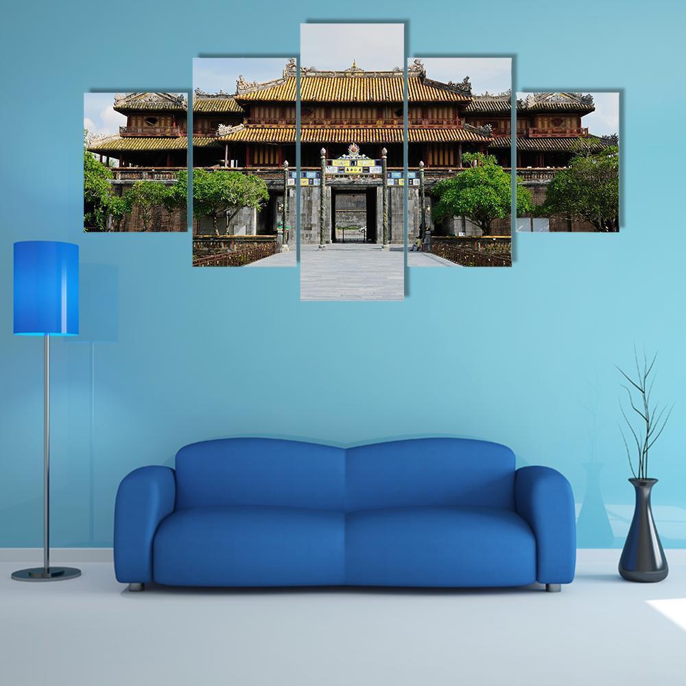 Emperor Palace Complex Canvas Wall Art-5 Star-Gallery Wrap-62" x 32"-Tiaracle