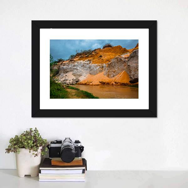 Fairy Stream Vietnam Canvas Wall Art-1 Piece-Framed Print-20" x 16"-Tiaracle