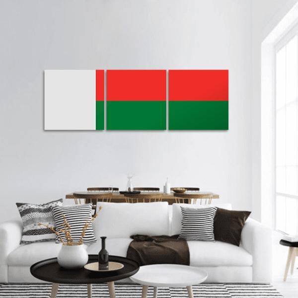 Madagascar Flag Panoramic Canvas Wall Art-3 Piece-25" x 08"-Tiaracle