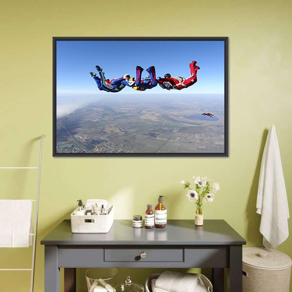 Group Of Paratroopers Canvas Wall Art-1 Piece-Floating Frame-24" x 16"-Tiaracle