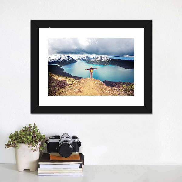 Hike To Garibaldi Lake Canvas Wall Art-1 Piece-Framed Print-20" x 16"-Tiaracle