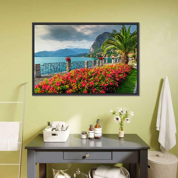 Lake Como In Italy Canvas Wall Art-1 Piece-Floating Frame-24" x 16"-Tiaracle