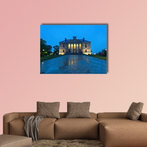 Old Colonial Building Canada Canvas Wall Art-1 Piece-Gallery Wrap-48" x 32"-Tiaracle