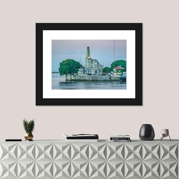 Old Style Buildings Buenos Aires Canvas Wall Art-1 Piece-Framed Print-20" x 16"-Tiaracle