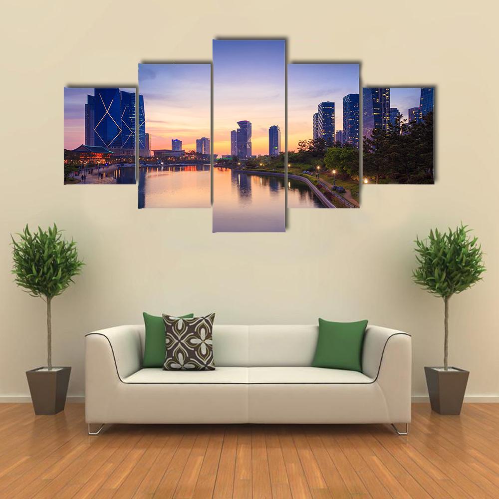Songdo Central Park In South Korea Canvas Wall Art-5 Star-Gallery Wrap-62" x 32"-Tiaracle