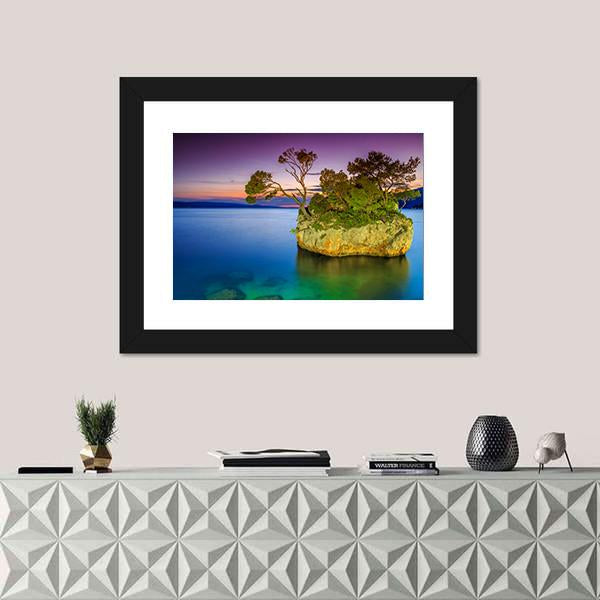 Stunning Sunset Landscape With Rocky Island Canvas Wall Art-1 Piece-Framed Print-20" x 16"-Tiaracle