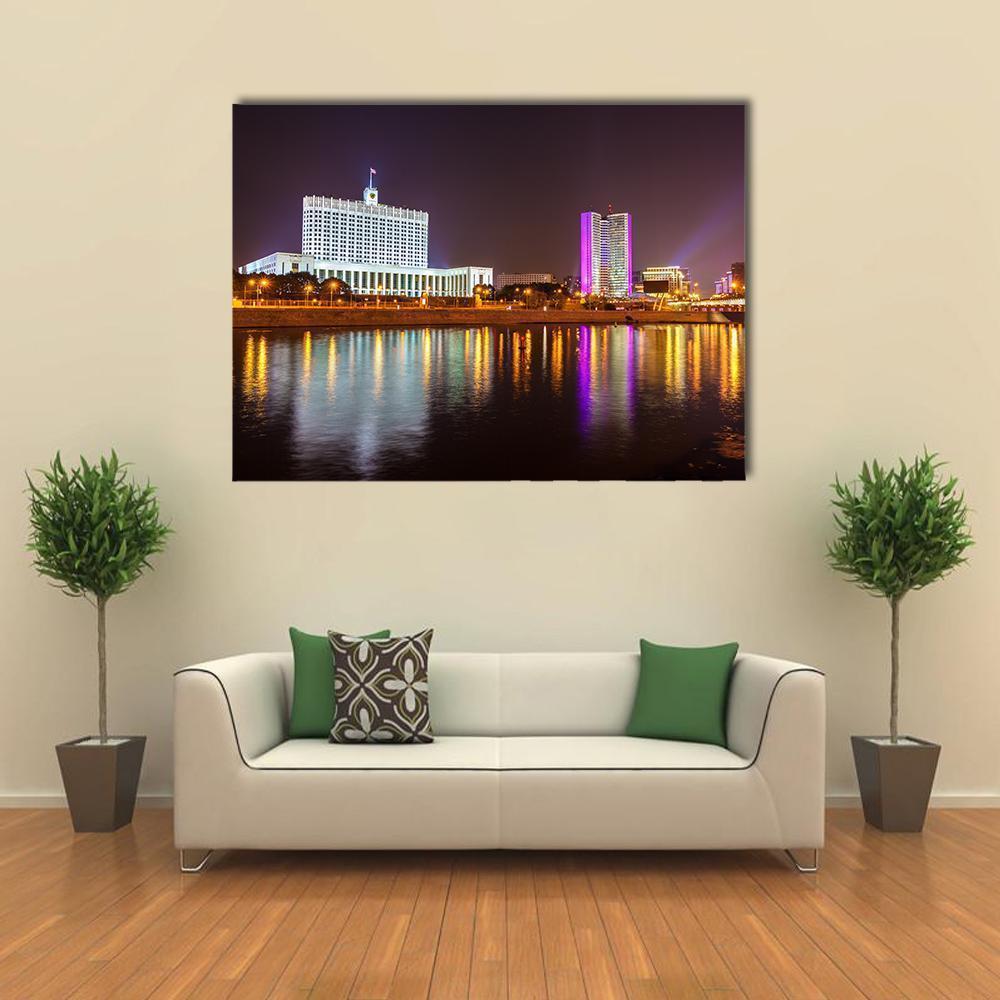 The White House Moscow Canvas Wall Art-1 Piece-Gallery Wrap-36" x 24"-Tiaracle