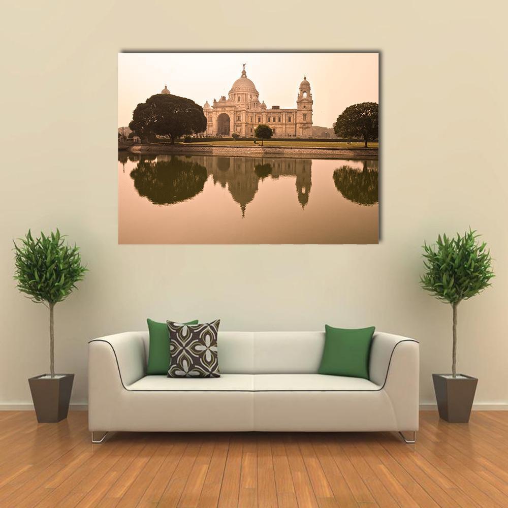 Victorial Memorial Kolkata Canvas Wall Art-1 Piece-Gallery Wrap-36" x 24"-Tiaracle