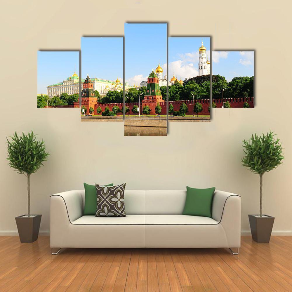 View From Moscow River On Kremlin Canvas Wall Art-5 Star-Gallery Wrap-62" x 32"-Tiaracle