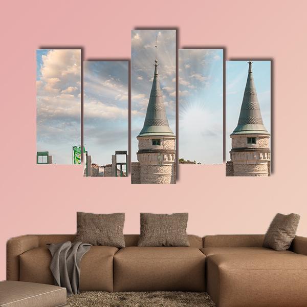 Walls Of Quebec City Canvas Wall Art-5 Pop-Gallery Wrap-47" x 32"-Tiaracle