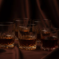Bar wall art canvas prints with night cityscapes and classic cars for home bars