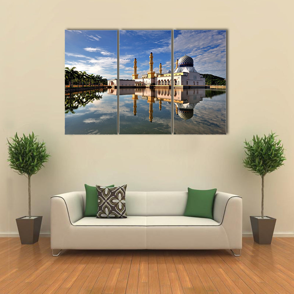 Floating City Mosque In Kota Kinabalu Sabah Borneo Canvas Wall Art