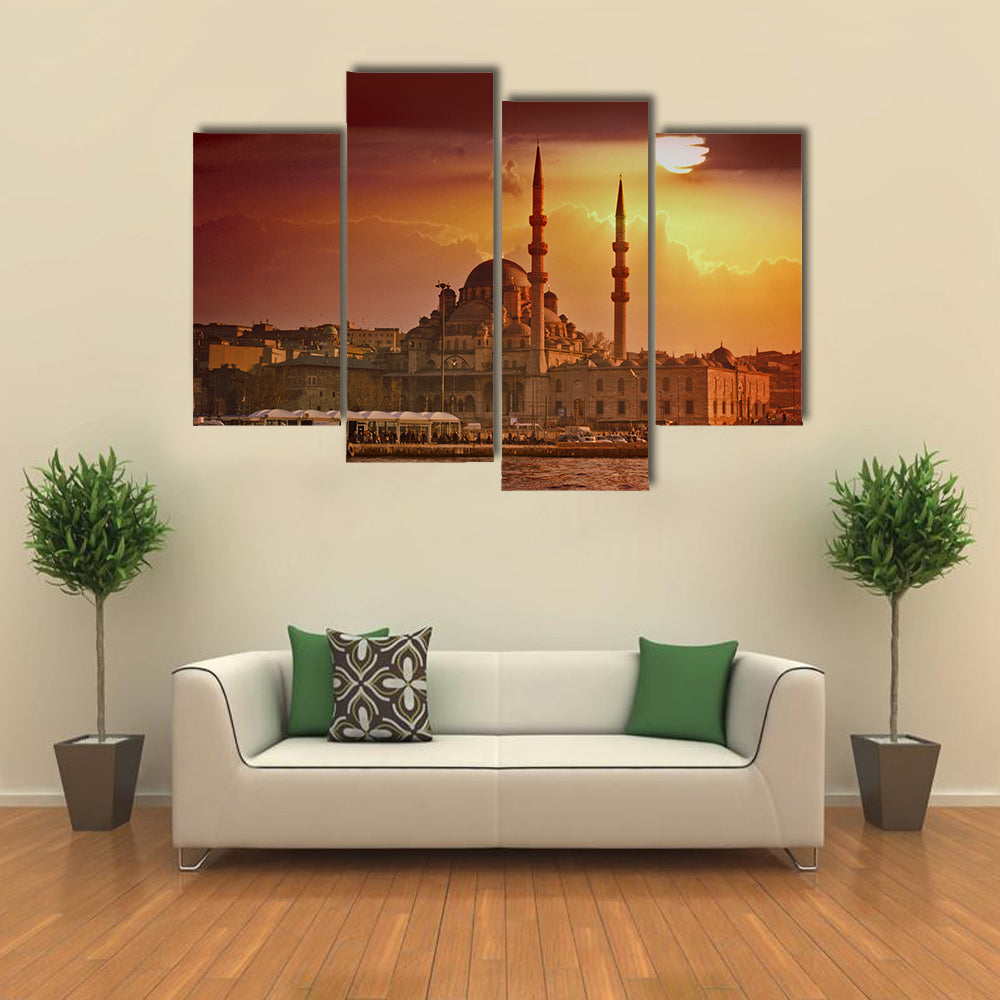 Suleymaniye Mosque At Sunset In Istanbul Canvas Wall Art