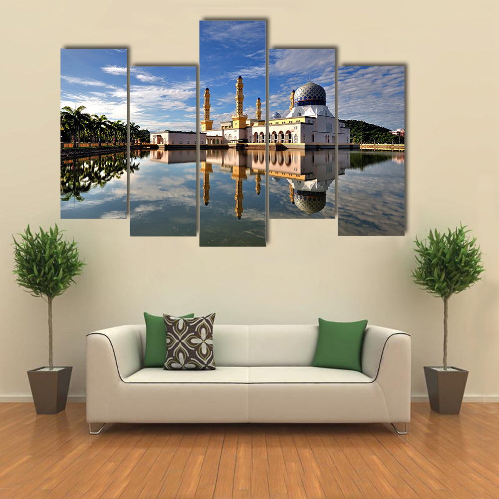 Floating City Mosque In Kota Kinabalu Sabah Borneo Canvas Wall Art