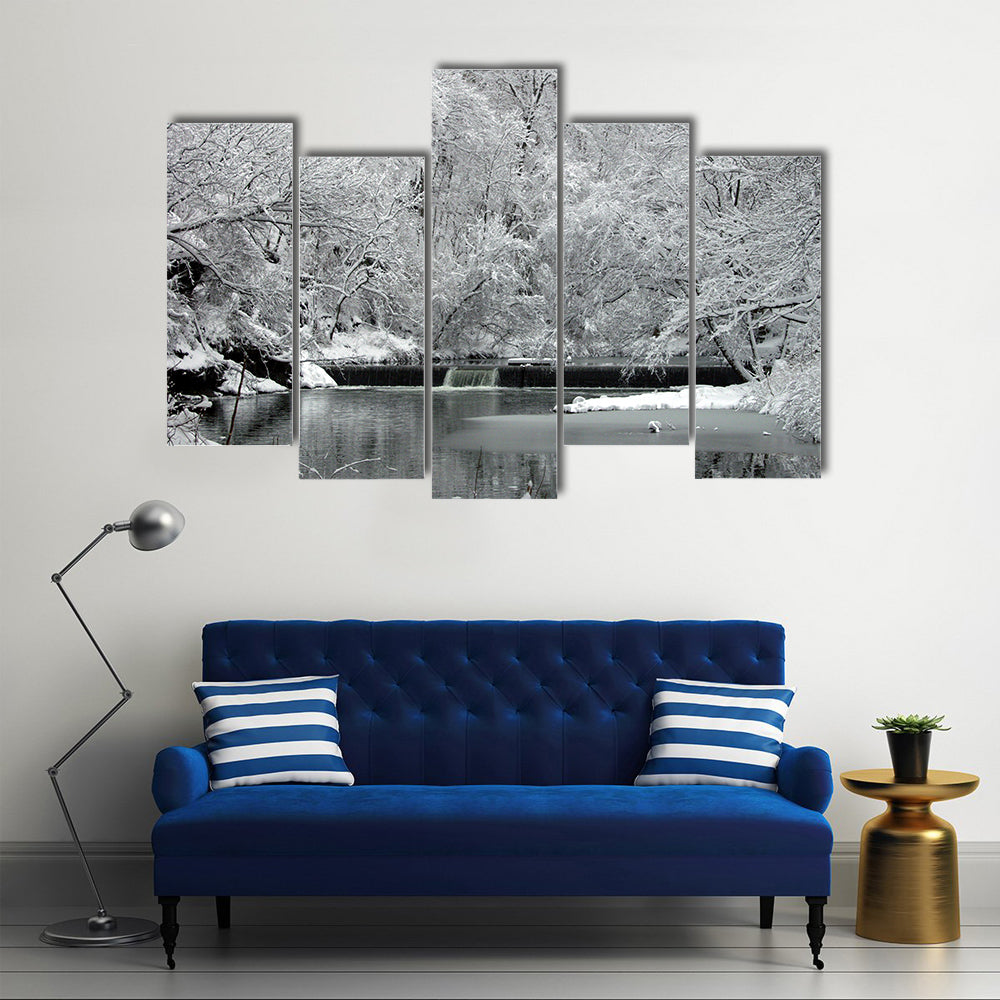 Snow Covered Fairmount Park In Philadelphia Canvas Wall Art