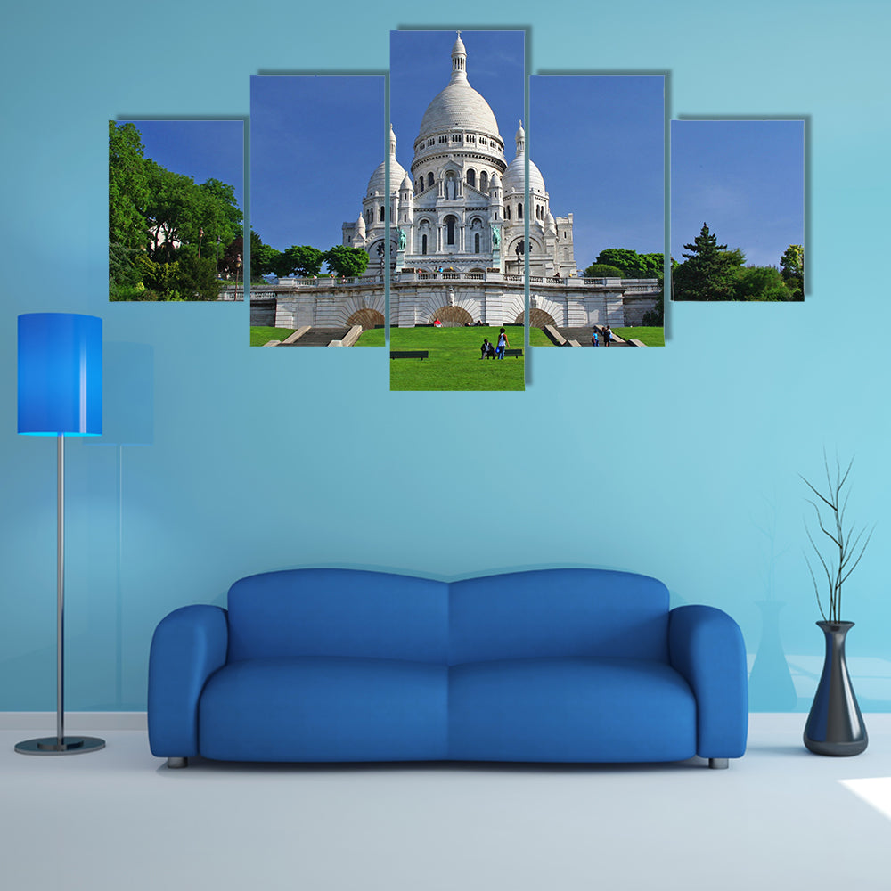 Sacré-cœur Basilica in Montmartre, Paris Canvas Wall Art