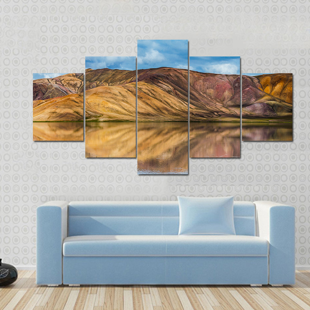Bulunkul Lake In Pamir In Tajikistan Canvas Wall Art