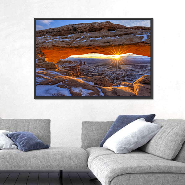 Mesa Arch In Canyonlands National Park Utah Canvas Wall Art