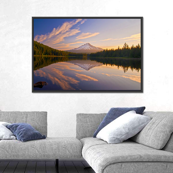 Sunrise In Trillium Lake In Oregon Canvas Wall Art