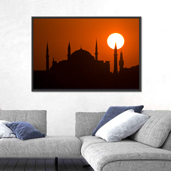 Silhouette Of Suleymaniye Mosque At Sunset In Istanbul Canvas Wall Art