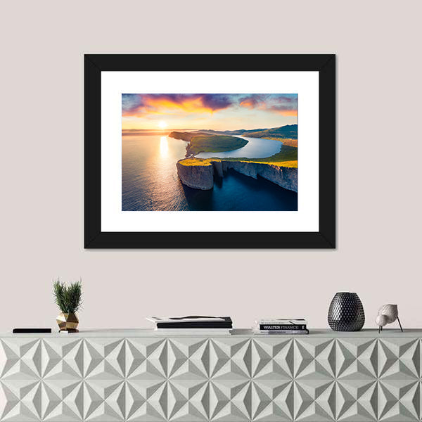 Sorvagsvatn Lake In Vagar Faroe Islands Canvas Wall Art