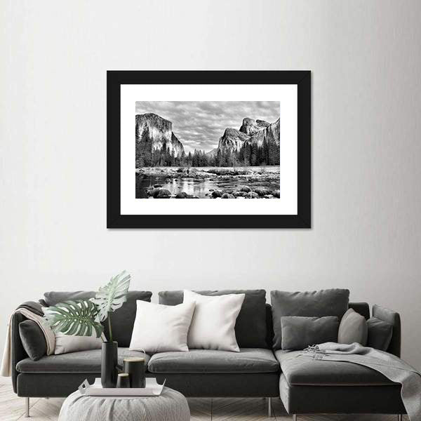 Yosemite Park In California Canvas Wall Art
