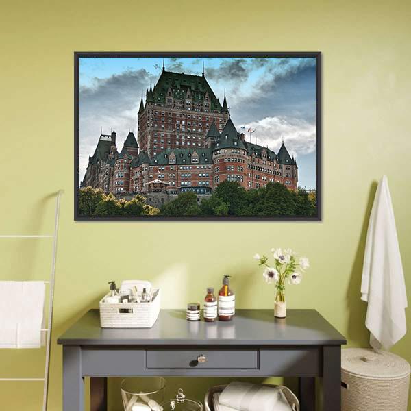 Chateau De Frontenac Canvas Wall Art-1 Piece-Floating Frame-24" x 16"-Tiaracle