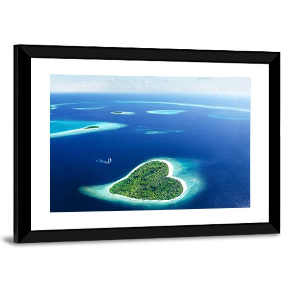 Heart Shaped Island Canvas Wall Art-1 Piece-Framed Print-20" x 16"-Tiaracle