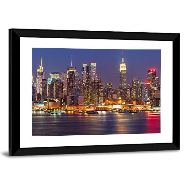 Manhattan At Night Canvas Wall Art-1 Piece-Framed Print-20" x 16"-Tiaracle