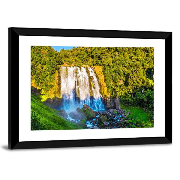 Marokopa Falls Canvas Wall Art-1 Piece-Framed Print-20" x 16"-Tiaracle