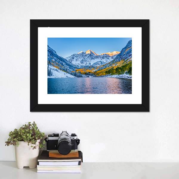Maroon Bells At Sunrise Canvas Wall Art-1 Piece-Framed Print-20" x 16"-Tiaracle