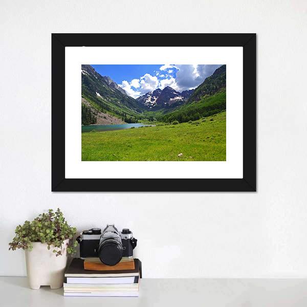 Maroon Bells In Aspen Canvas Wall Art-1 Piece-Framed Print-20" x 16"-Tiaracle