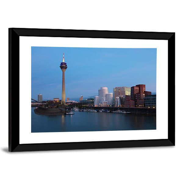 Media Harbor Dusseldorf Canvas Wall Art-1 Piece-Framed Print-20" x 16"-Tiaracle