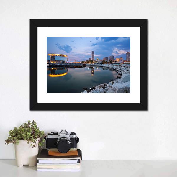 Milwaukee Skyline Canvas Wall Art-3 Horizontal-Gallery Wrap-25" x 16"-Tiaracle