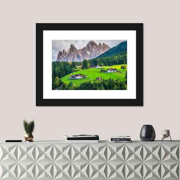 Mountain Village Italy Canvas Wall Art-1 Piece-Framed Print-20" x 16"-Tiaracle