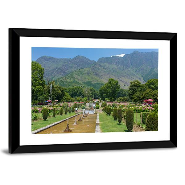 Mughal Garden In Srinagar Canvas Wall Art-1 Piece-Framed Print-20" x 16"-Tiaracle
